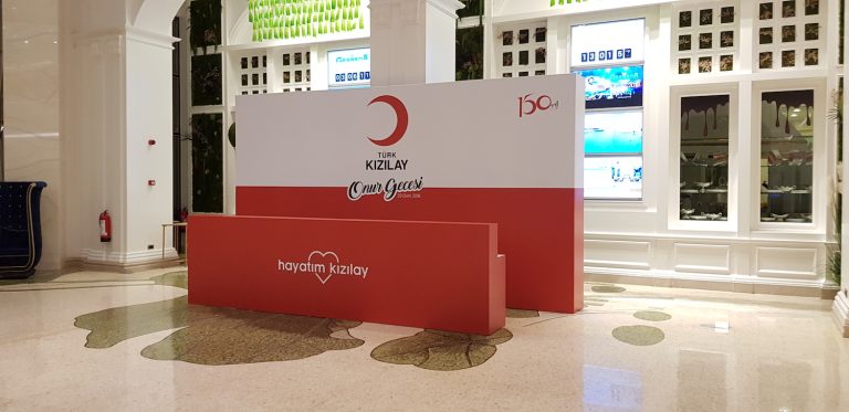 Sahne-Dekor-Uygulamaları